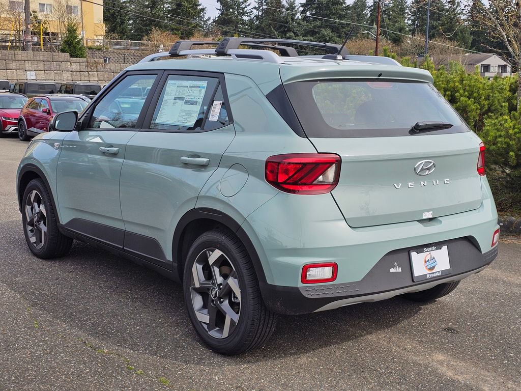 New 2026 Hyundai Venue SEL FWD image 5