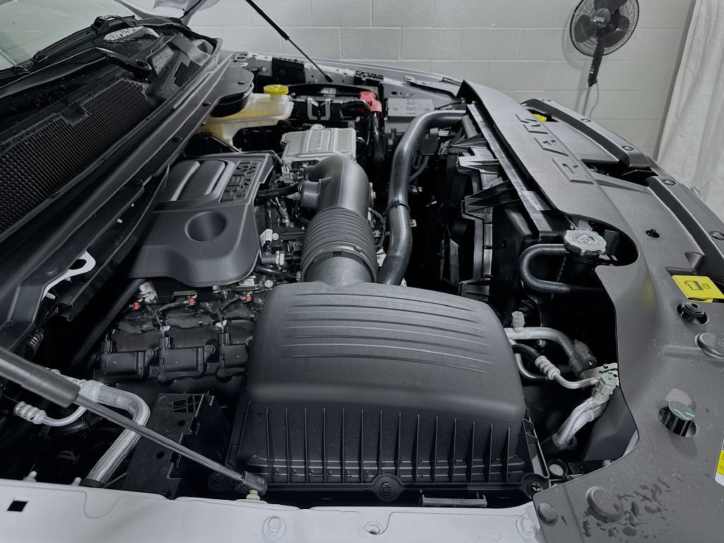 New 2026 RAM 1500 Big Horn AWD/4WD image 19
