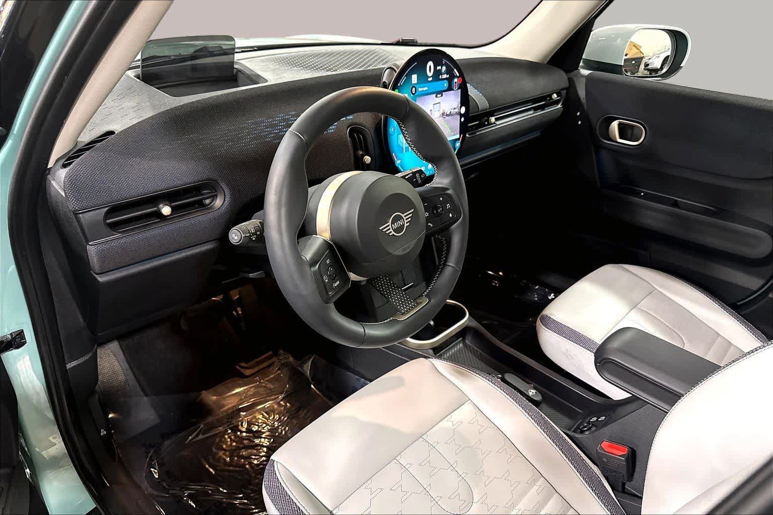 Used 2025 MINI Cooper S FWD image 18