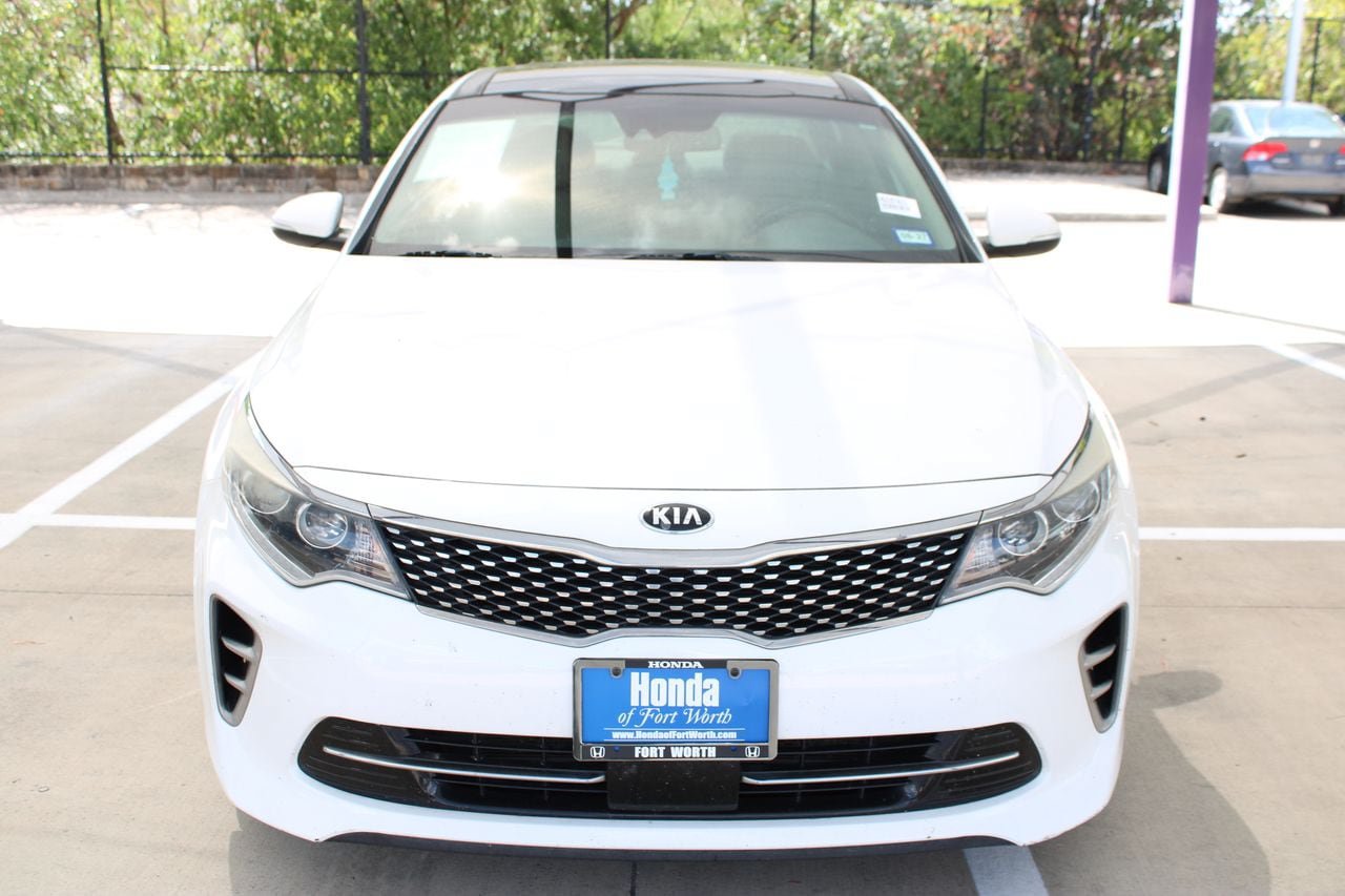 Used 2017 Kia Optima EX w/ Premium Package FWD image 9