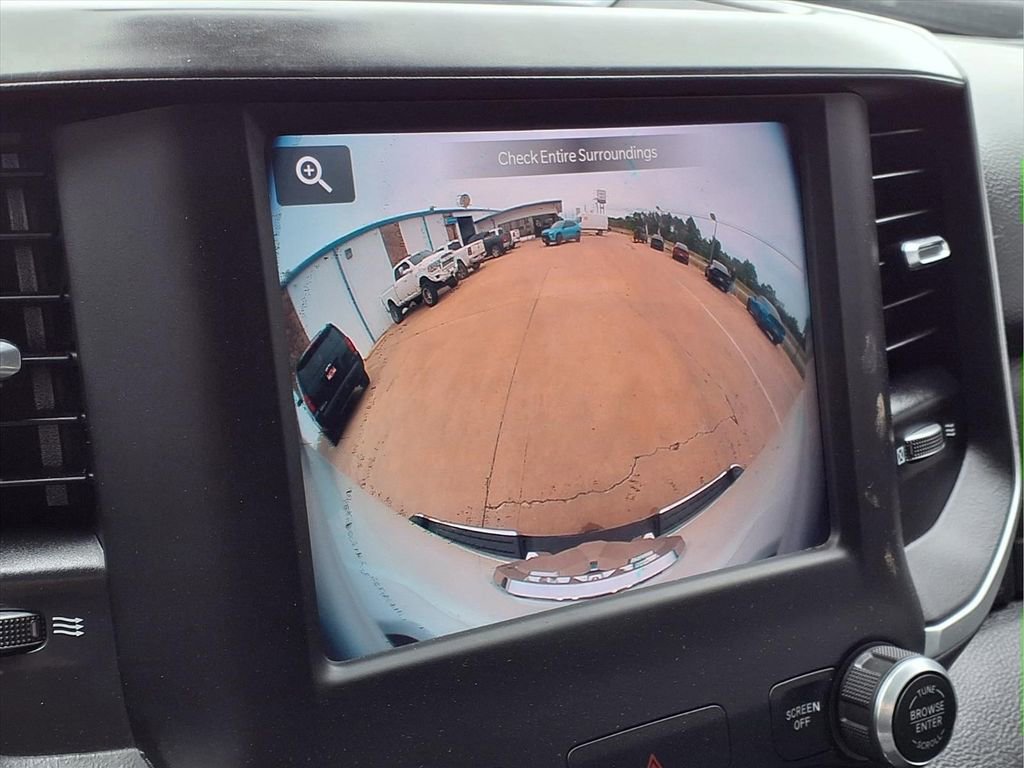 Used 2022 RAM 1500 Big Horn AWD/4WD image 11
