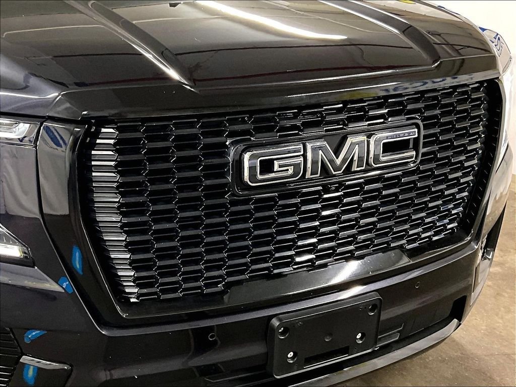 Used 2023 GMC Yukon Denali Ultimate AWD/4WD image 31