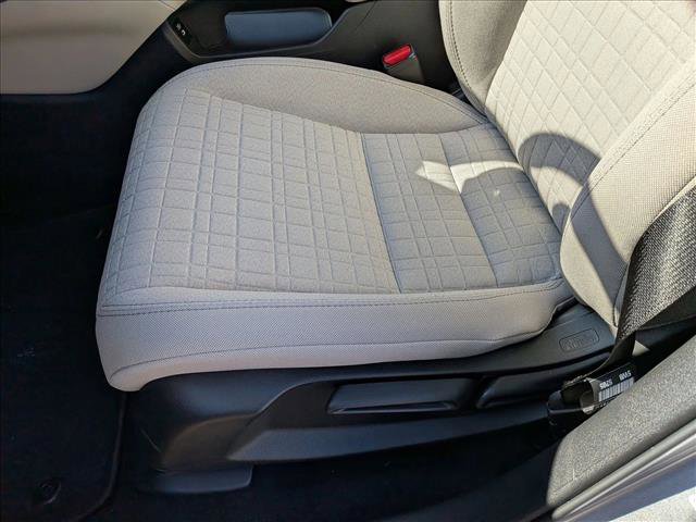 New 2026 Honda HR-V LX image 4