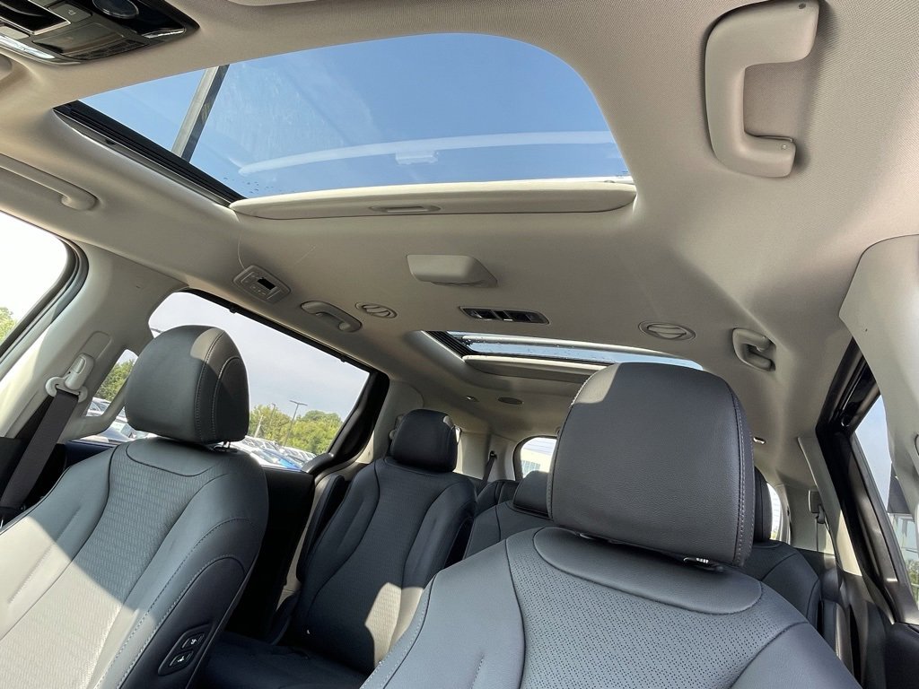 New 2026 Kia Carnival SX Prestige image 3