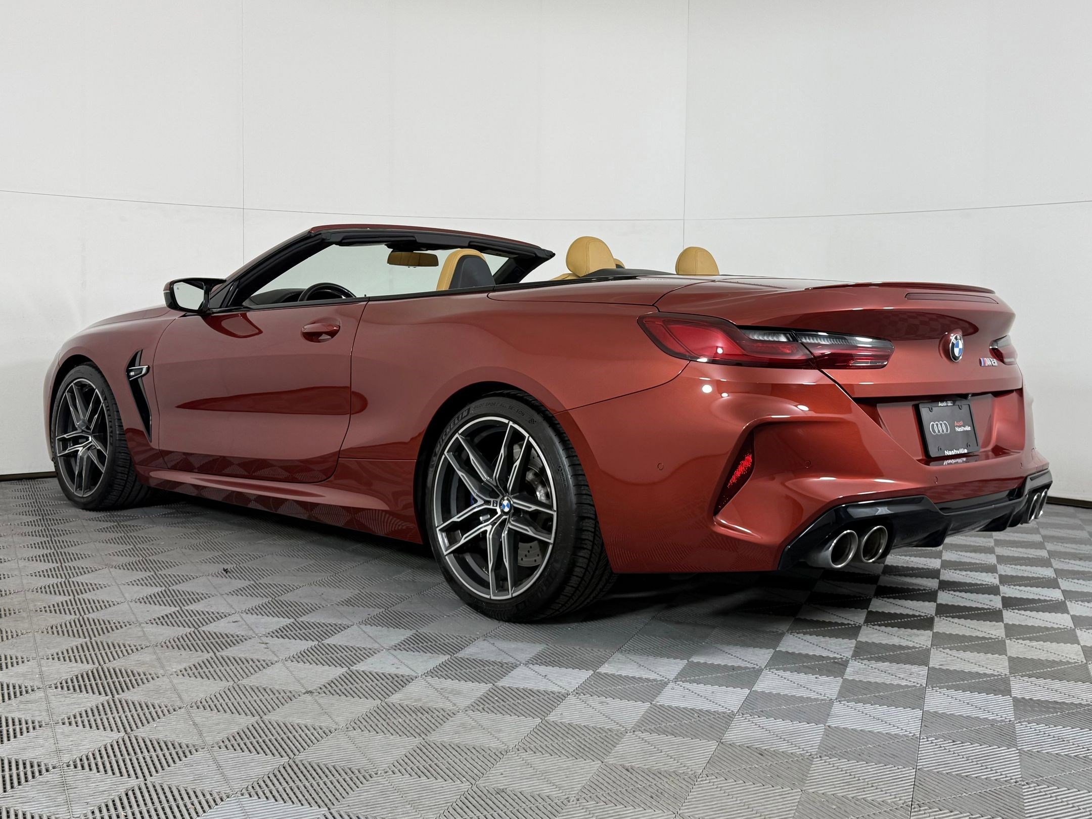 Used 2020 BMW M8 Convertible w/ M Driver's Package image 36
