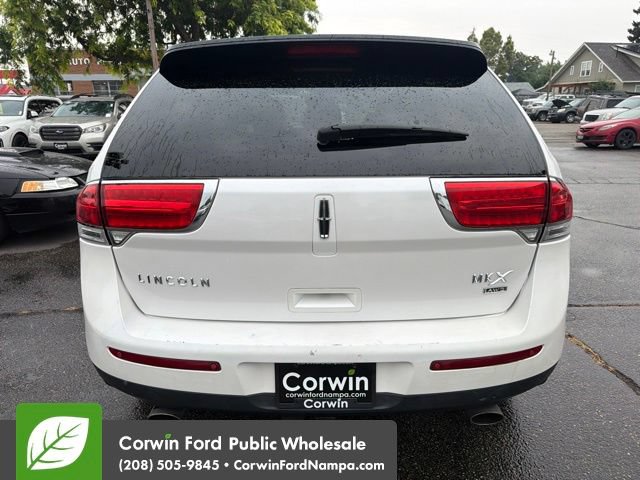Used 2013 Lincoln MKX AWD image 6