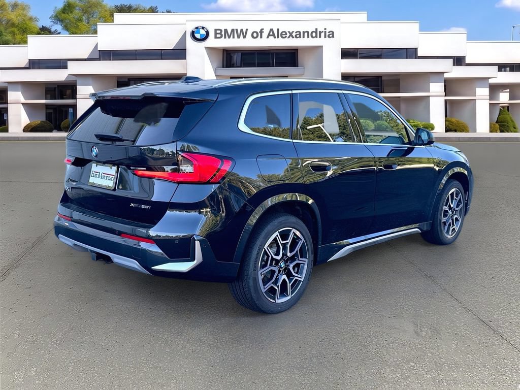 New 2027 BMW X1 xDrive28i AWD/4WD image 5