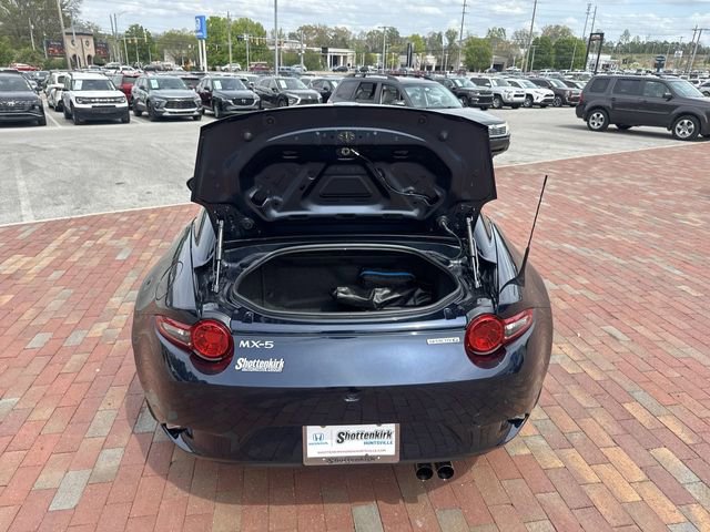 Used 2021 MAZDA MX-5 Miata RF Grand Touring image 27