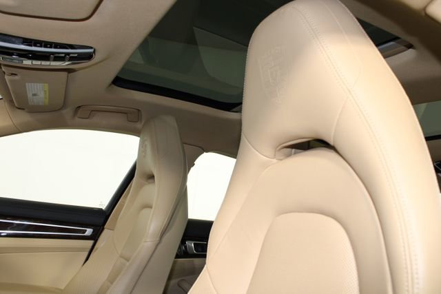 Certified 2023 Porsche Panamera 4 Platinum Edition image 22