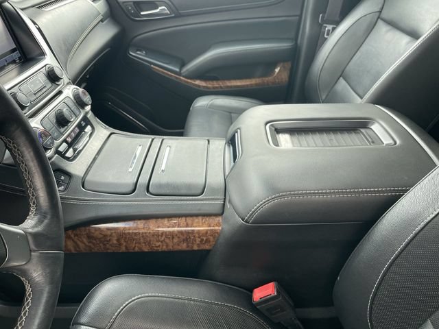 Used 2017 Chevrolet Suburban Premier AWD/4WD image 21