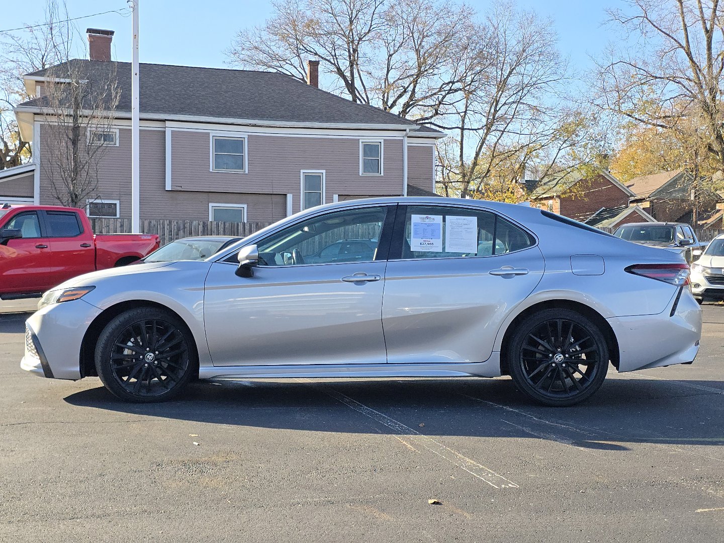 Used 2023 Toyota Camry XSE image 21