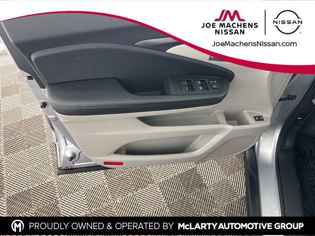 Used 2017 Honda Pilot EX-L image 18