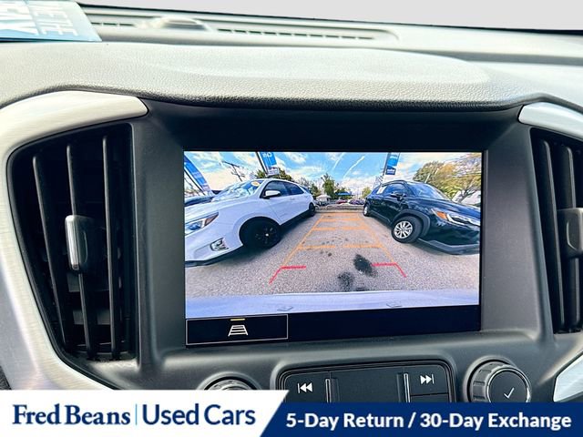 Used 2022 GMC Terrain SLT image 16