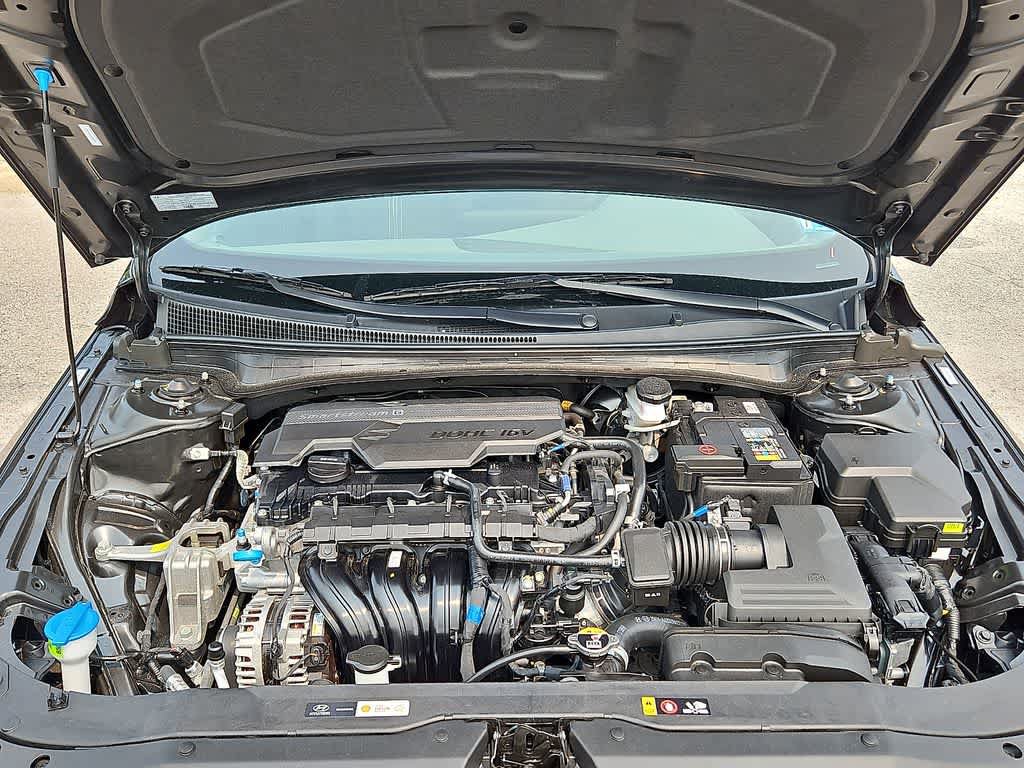 Certified 2025 Hyundai Elantra Sport w/ Cargo Package FWD image 28