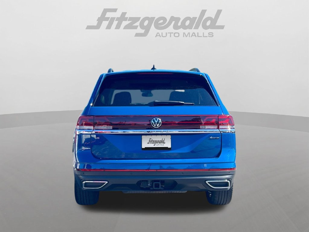Used 2025 Volkswagen Atlas SE AWD/4WD image 15