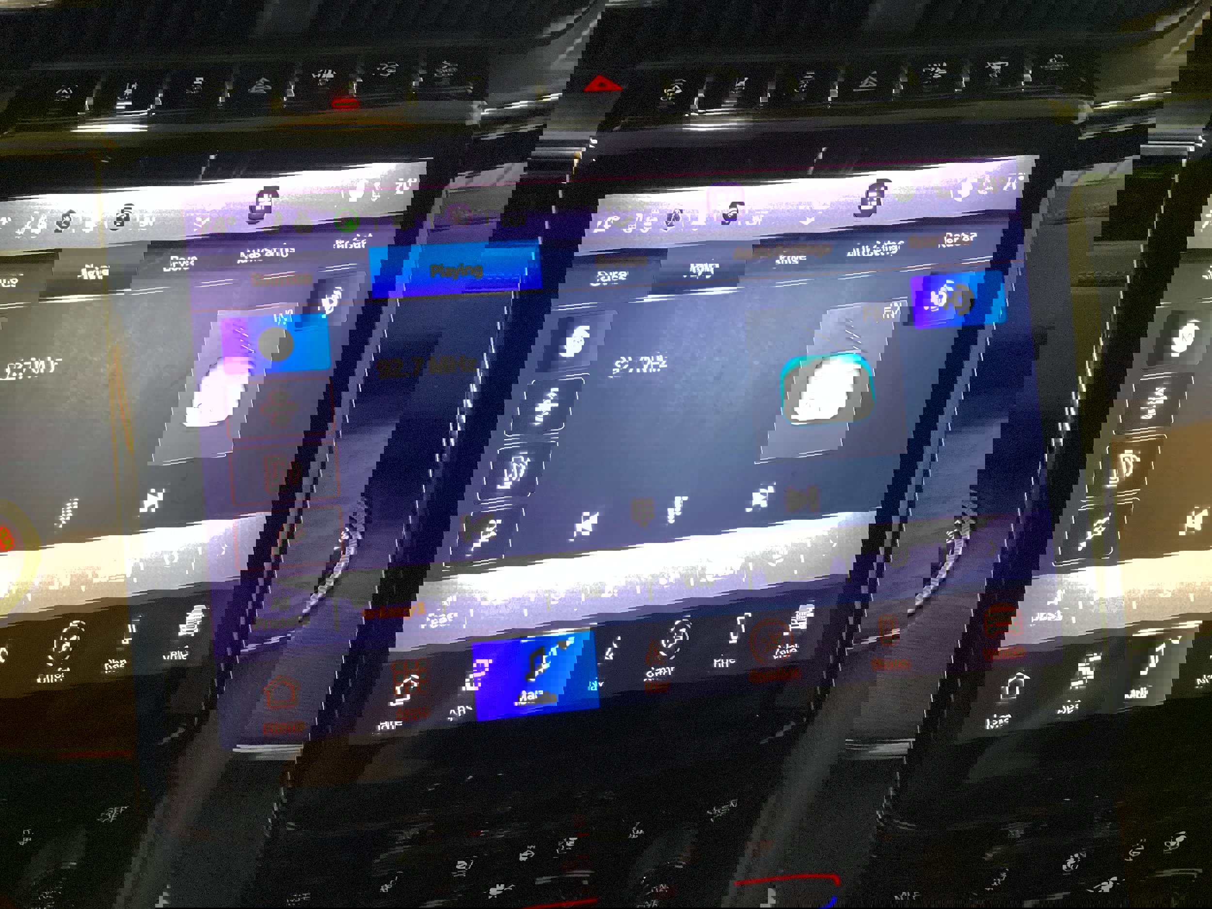 Used 2024 Jeep Grand Cherokee L Summit w/ Advanced Protech Group IV image 32