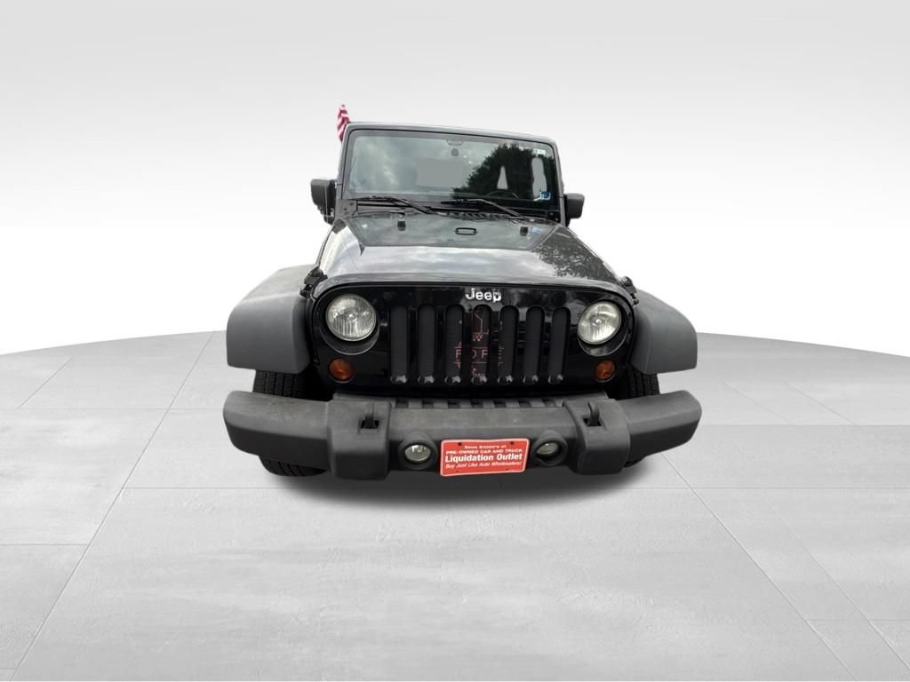 Used 2014 Jeep Wrangler Unlimited Rubicon w/ Connectivity Group AWD/4WD image 9