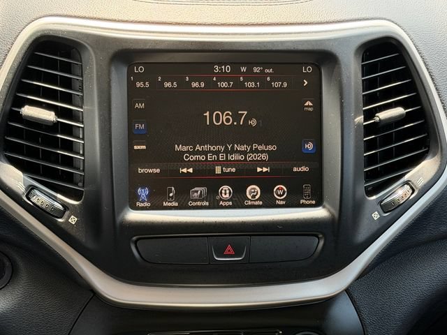 Used 2016 Jeep Cherokee Limited FWD image 18