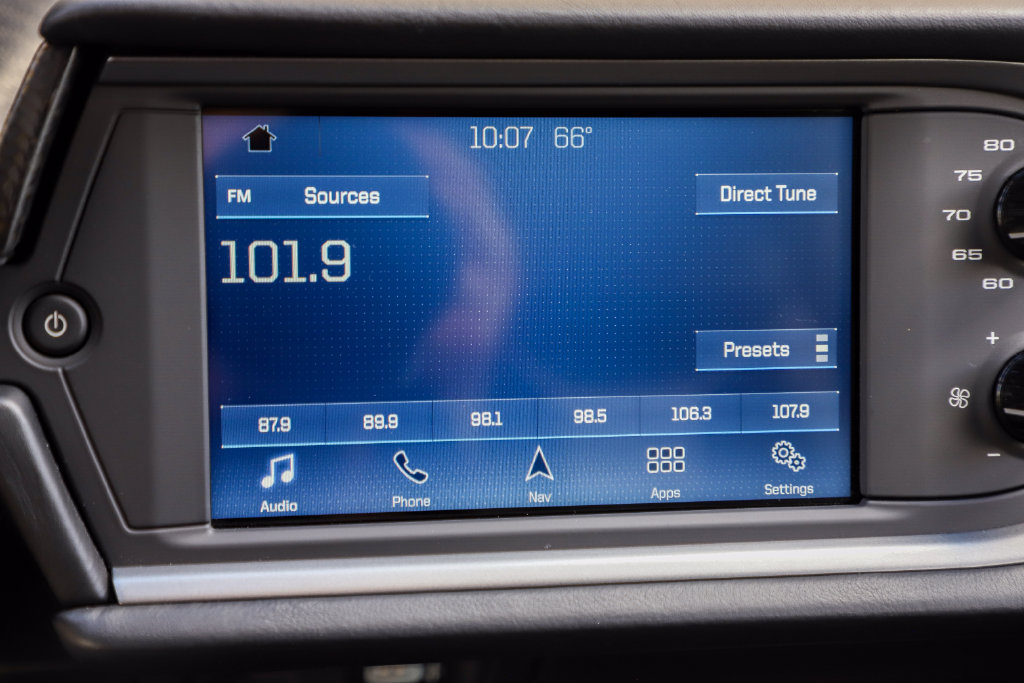 Used 2017 Ford GT RWD image 83