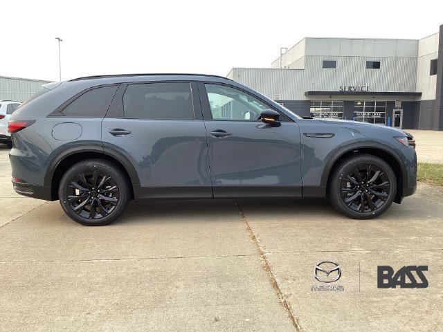 New 2026 MAZDA CX-90 Plug-In Hybrid w/Premium Sport AWD/4WD image 6