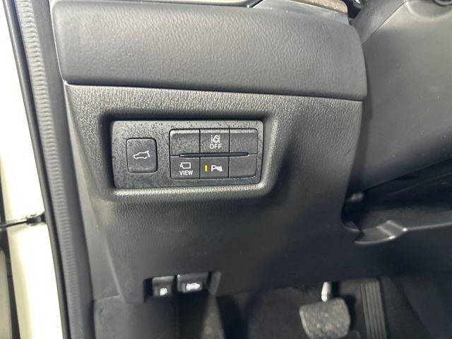 Used 2022 MAZDA CX-5 Signature image 18