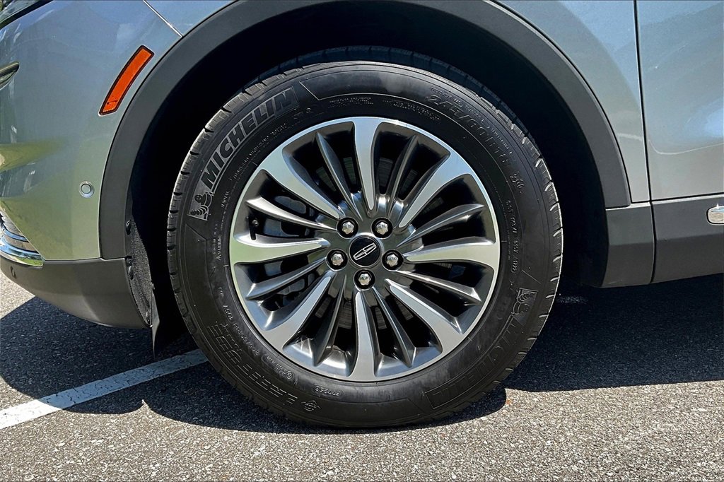 Used 2022 Lincoln Nautilus Reserve image 34