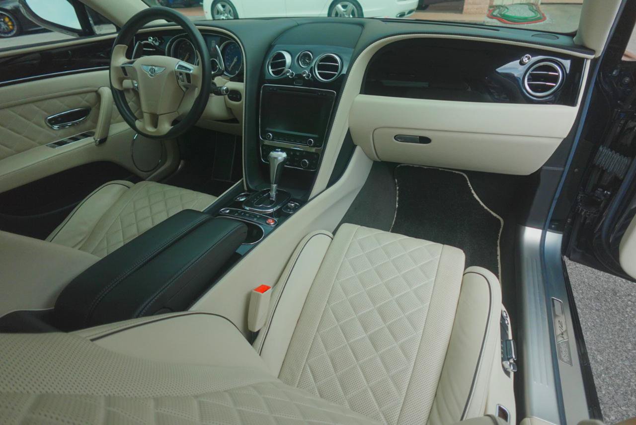 Used 2018 Bentley Flying Spur W12 AWD/4WD image 19