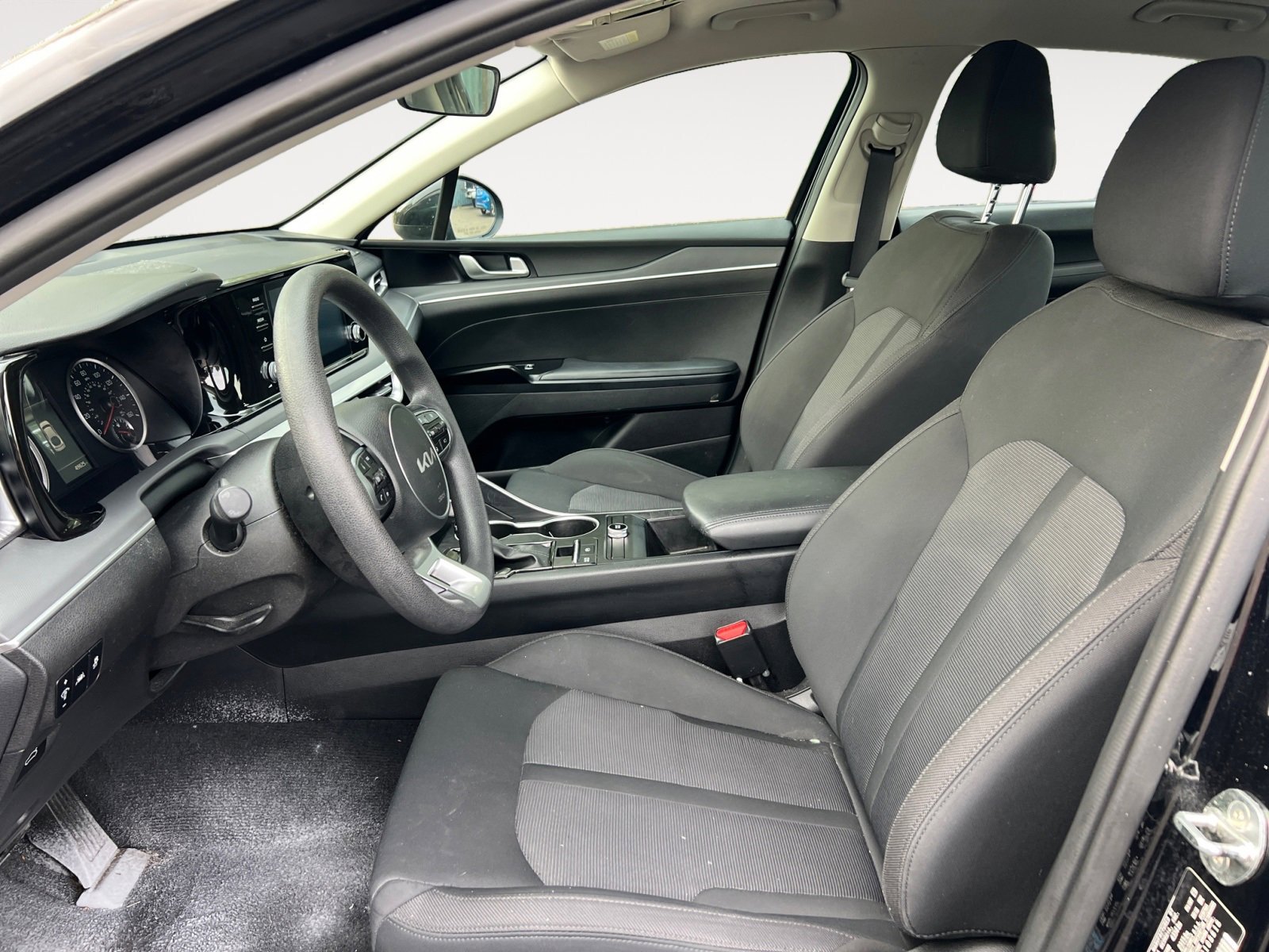 Used 2022 Kia K5 LXS image 9