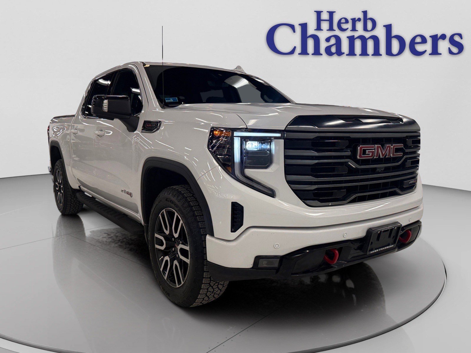 Used 2024 GMC Sierra 1500 AT4 w/ Technology Package image 1