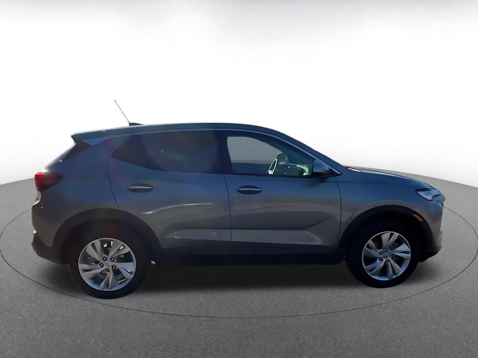 Used 2025 Buick Encore GX Preferred image 16