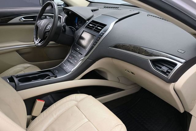 Used 2014 Lincoln MKZ Hybrid w/ Equipment Group 202A Reserve FWD image 28