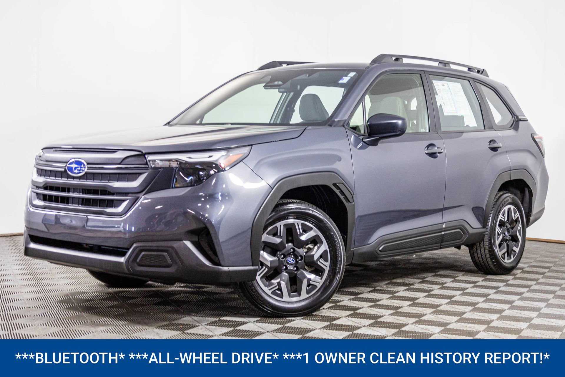 Used 2025 Subaru Forester image 2