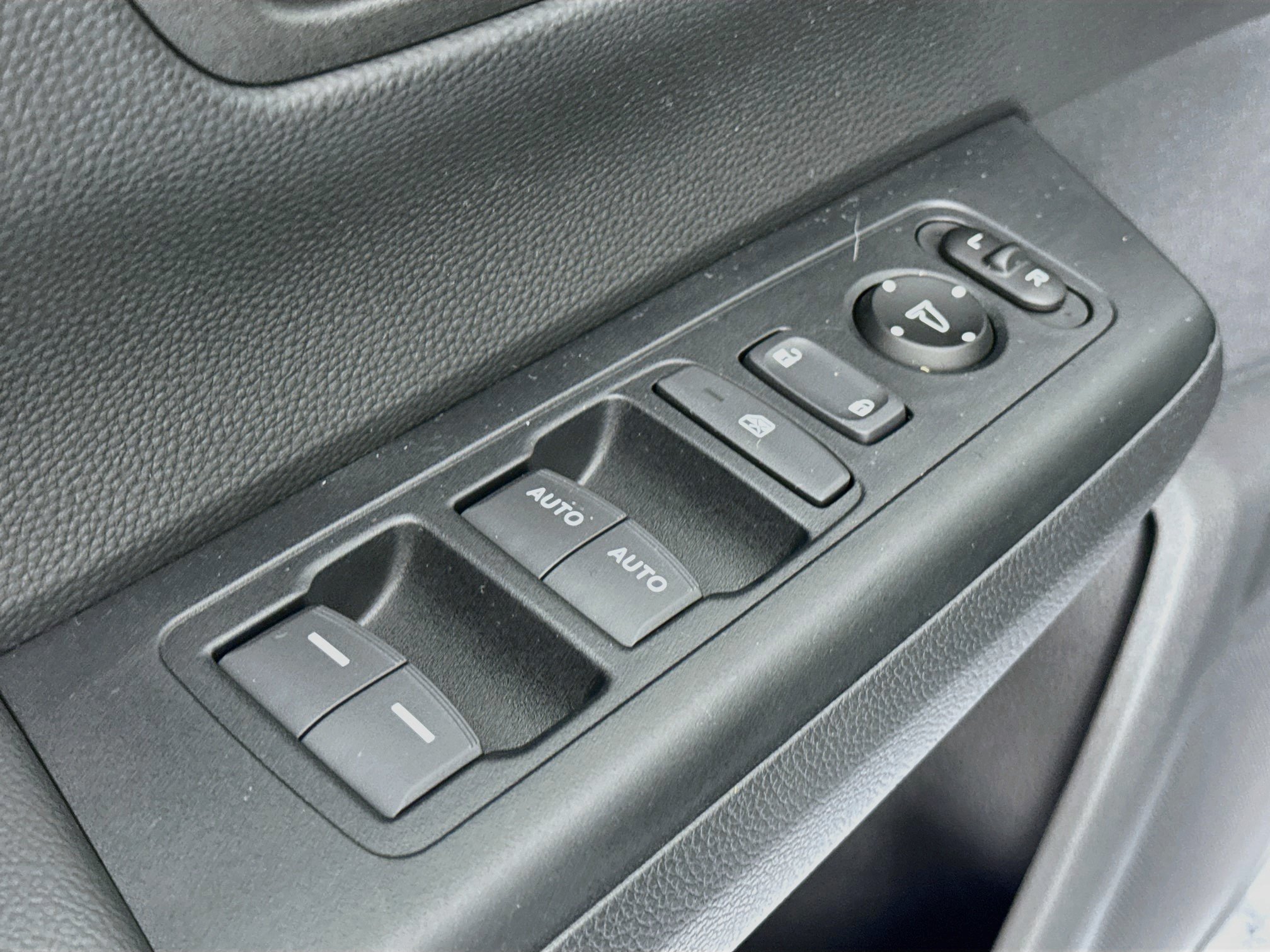 Certified 2024 Honda CR-V EX image 17