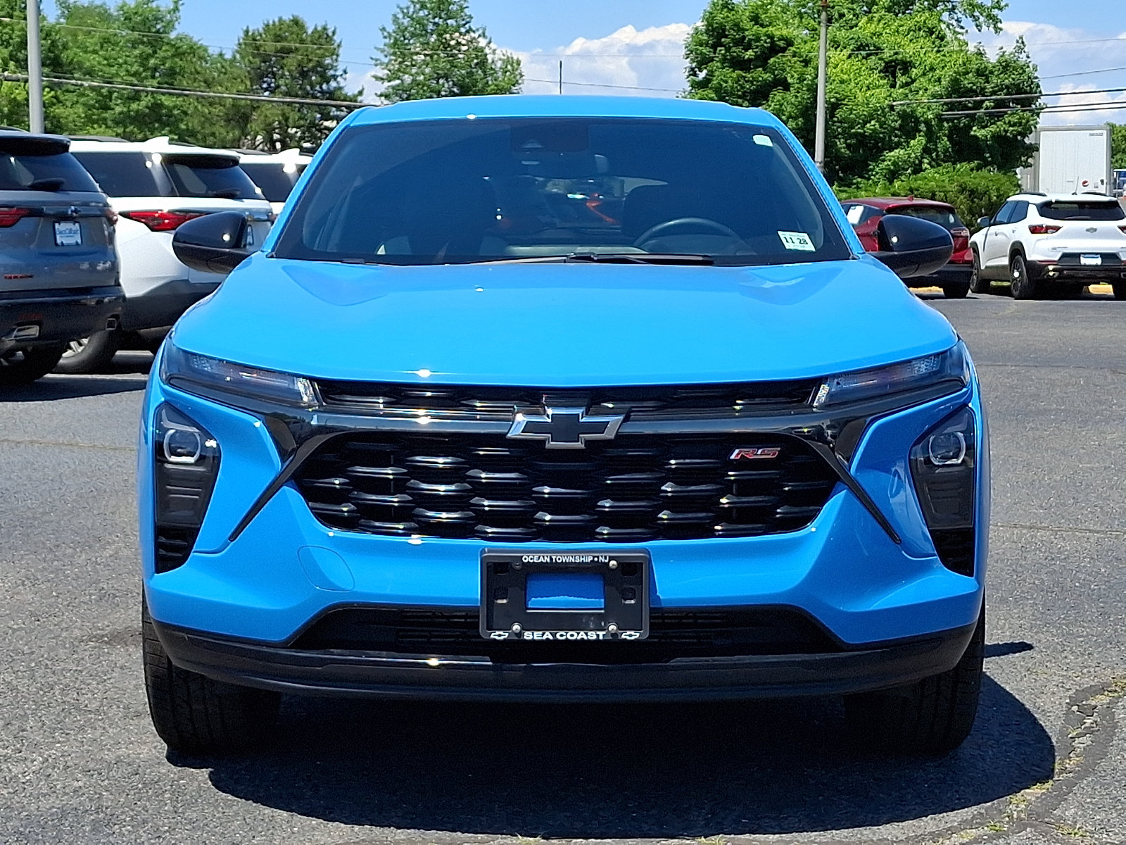 Certified 2024 Chevrolet Trax RS FWD image 2