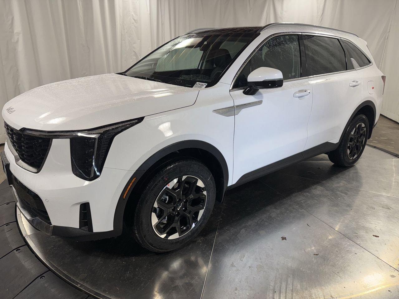 New 2026 Kia Sorento S w/ S Panoramic Sunroof Package image 1