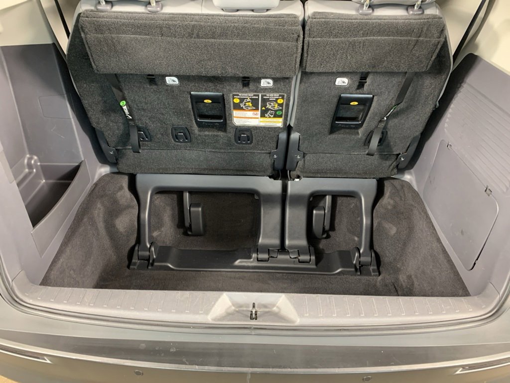 Used 2021 Toyota Sienna XLE w/ XLE Plus Package image 13
