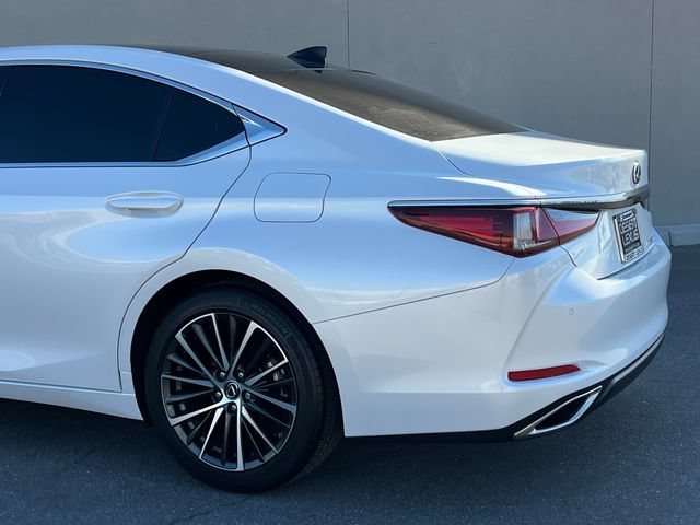Used 2024 Lexus ES 350 w/ Premium Package FWD image 8