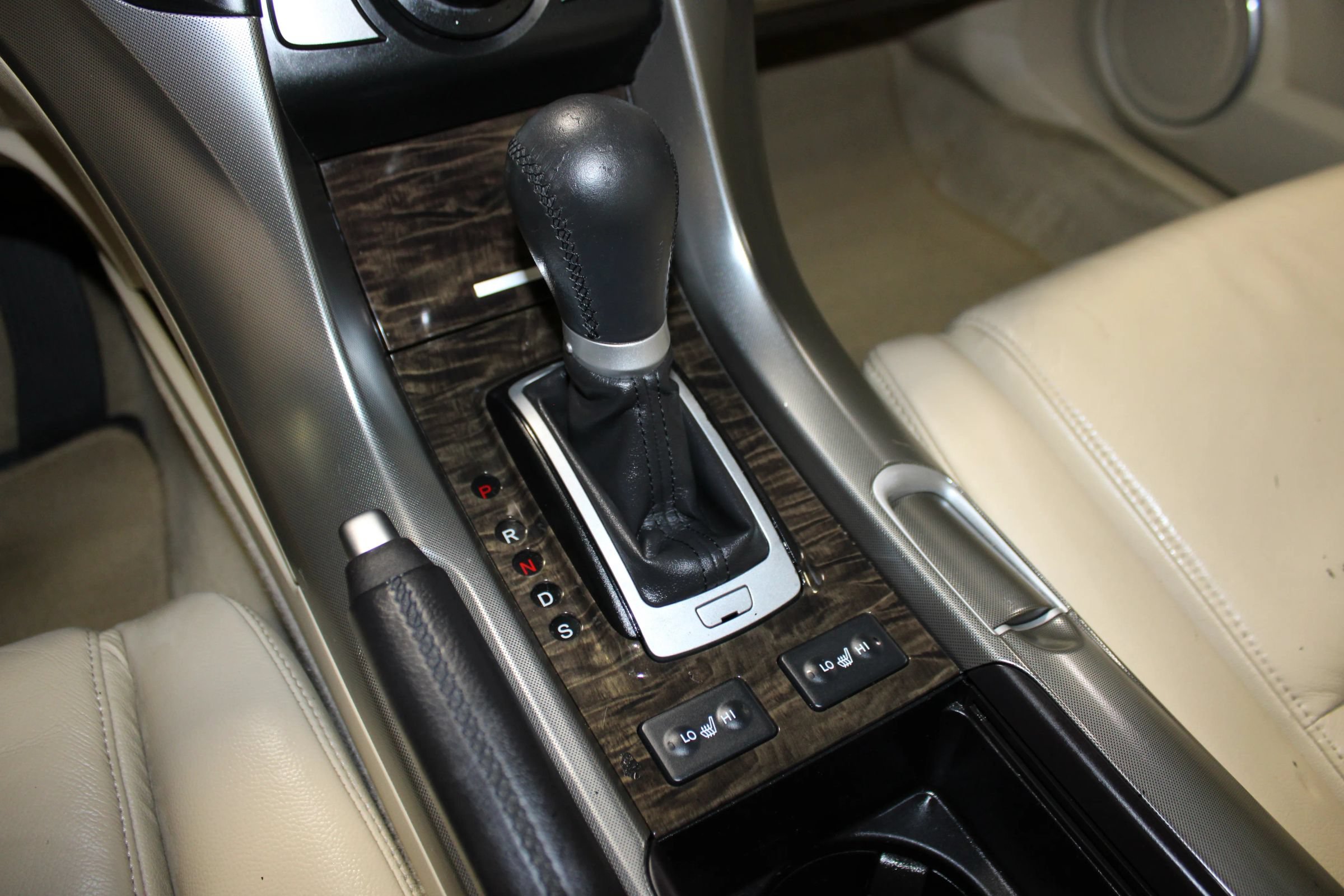 Used 2010 Acura TL FWD image 16
