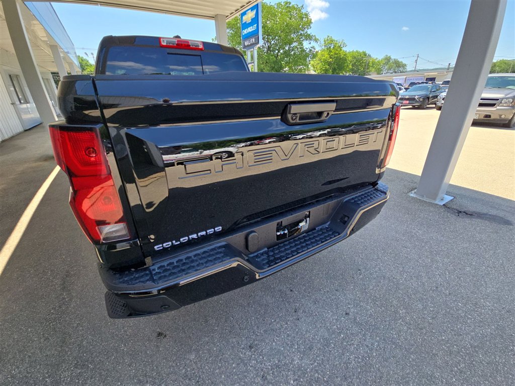 New 2025 Chevrolet Colorado LT w/ LT Convenience Package image 25