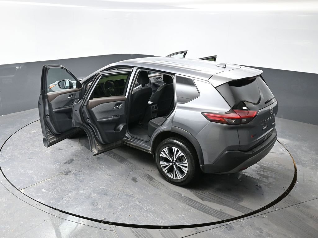 Used 2023 Nissan Rogue SV image 59