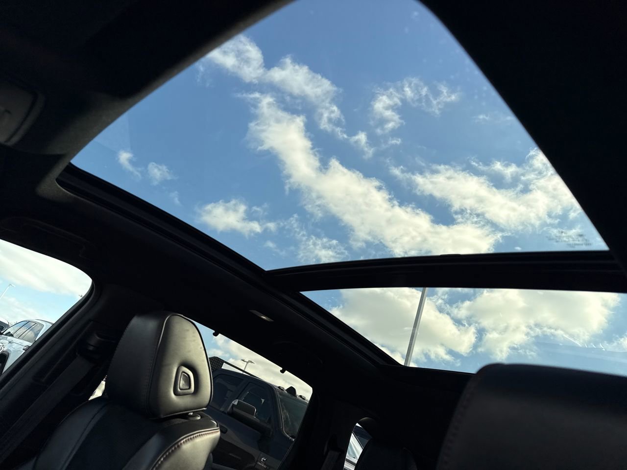 Used 2022 Acura MDX A-Spec image 18