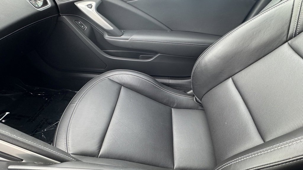 Used 2019 Chevrolet Corvette Z06 w/ Z07 Performance Package image 13