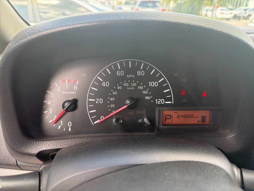 Used 2015 Nissan NV200 S image 12