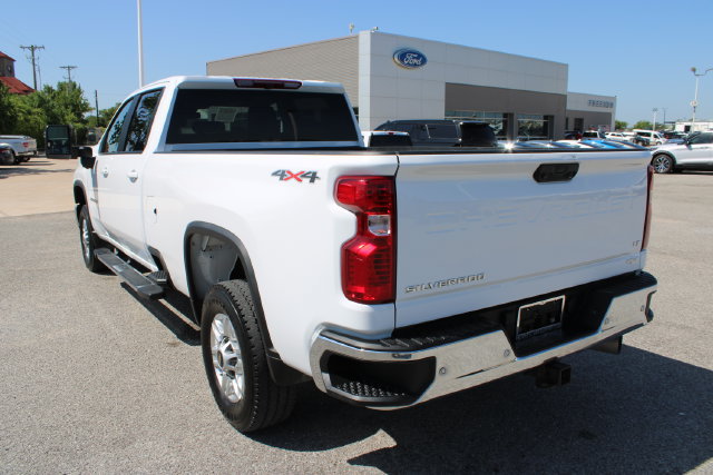 Used 2025 Chevrolet Silverado 2500 LT w/ Safety Package AWD/4WD image 8