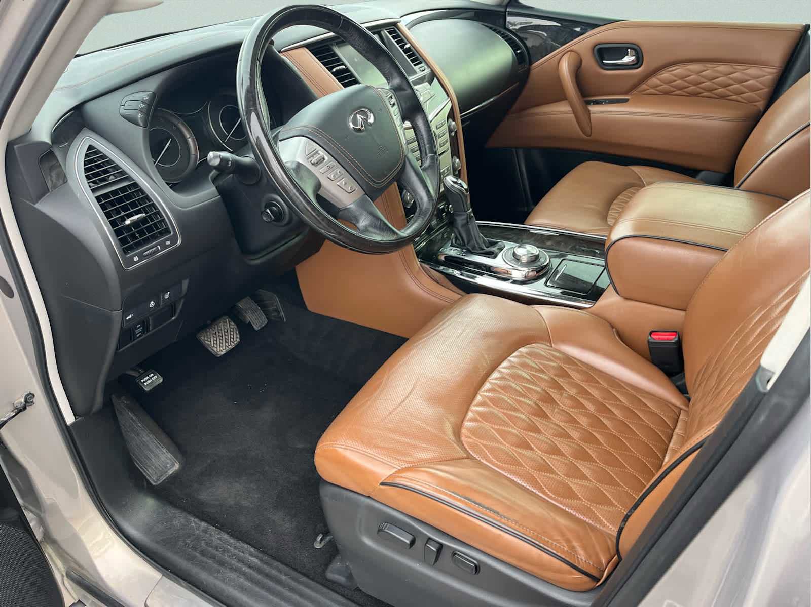 Used 2018 INFINITI QX80 4WD w/ Deluxe Technology Package image 22