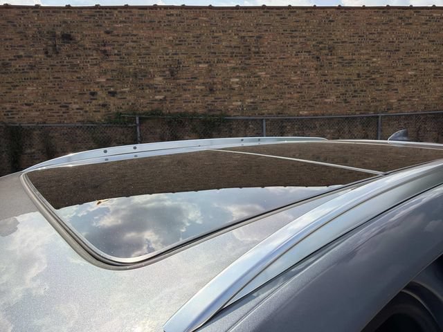 Used 2022 Cadillac XT5 Premium Luxury w/ LPO, Floor Liner Package AWD/4WD image 29