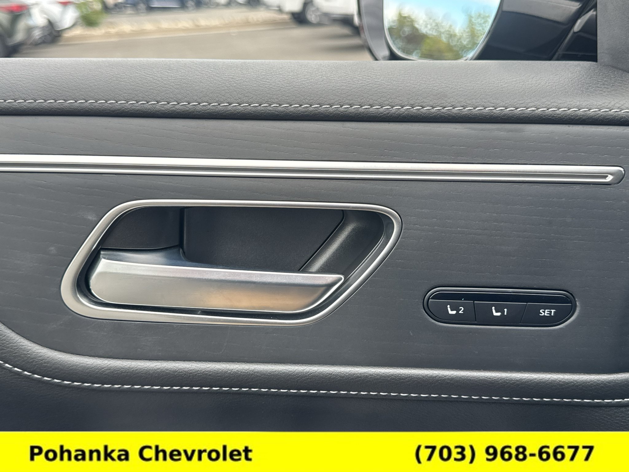 Used 2025 INFINITI QX80 Sensory AWD/4WD image 24
