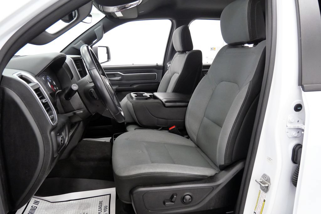 Used 2022 RAM 1500 Big Horn AWD/4WD image 11
