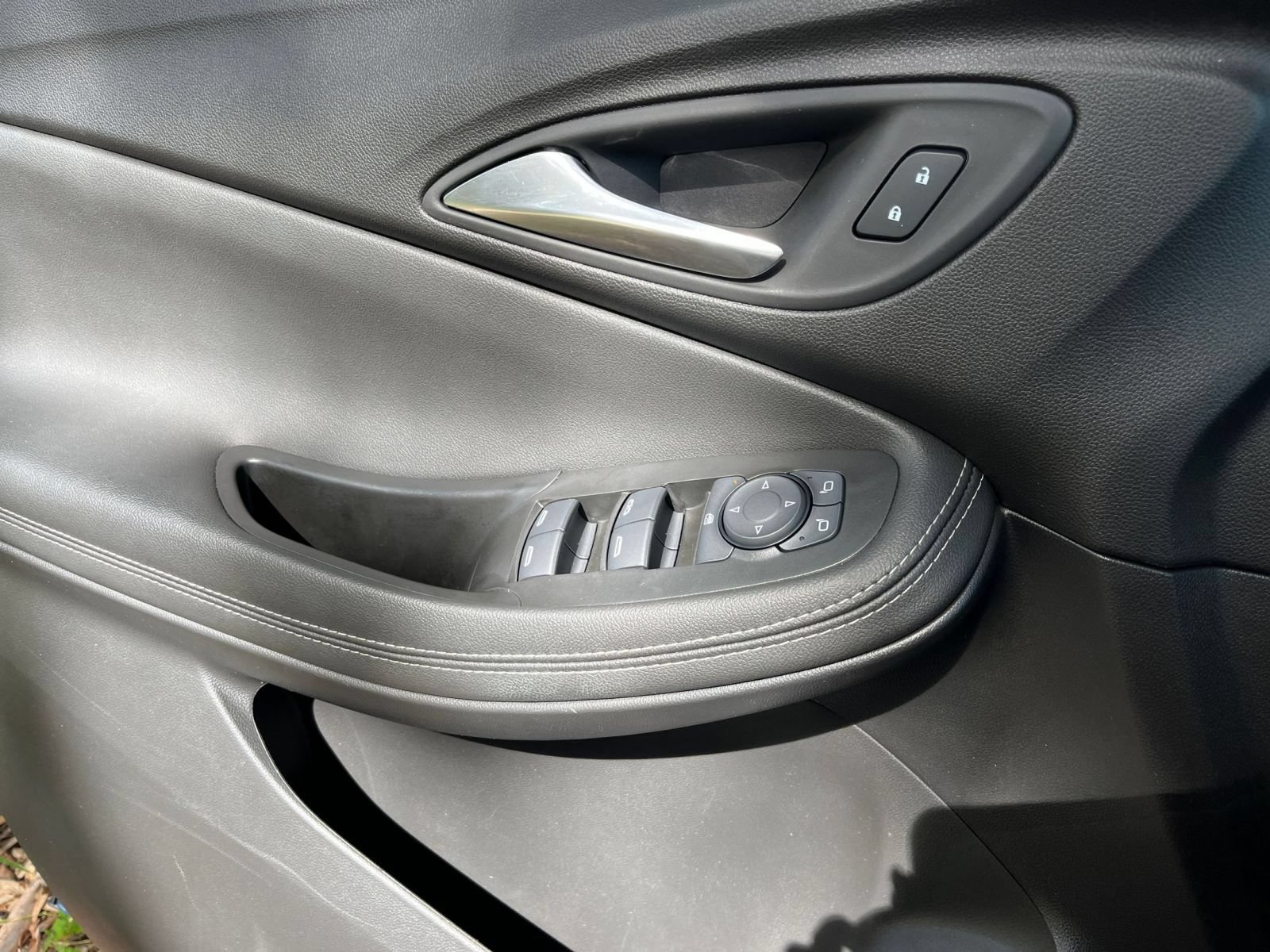 Used 2026 Buick Encore GX Preferred FWD image 18