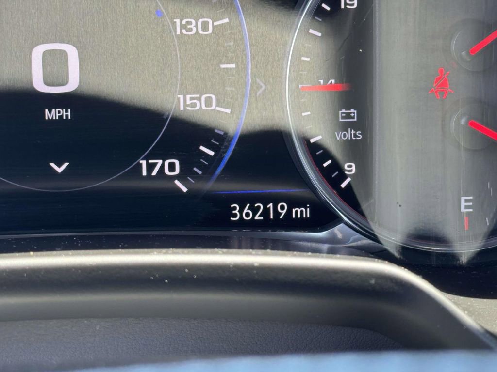 Used 2019 Chevrolet Blazer RS w/ Sun and Wheels Package AWD/4WD image 28